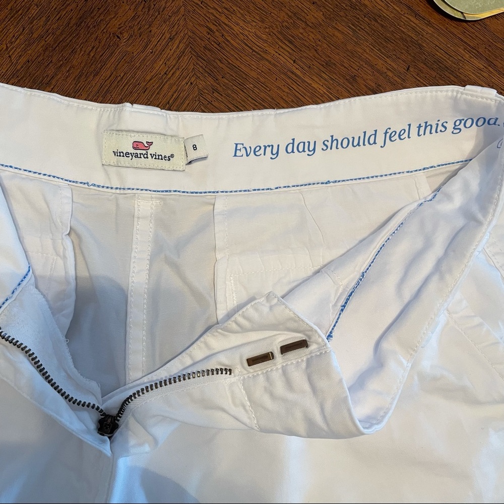 Vineyard Vines White Shorts